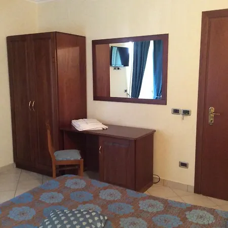 فندق Cridda & Restaurant 3*