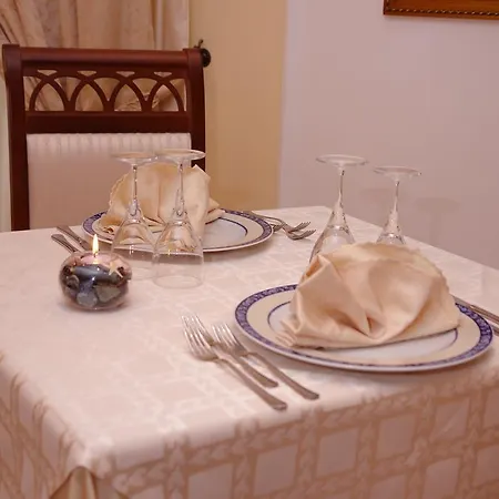 Cridda & Restaurant فندق
