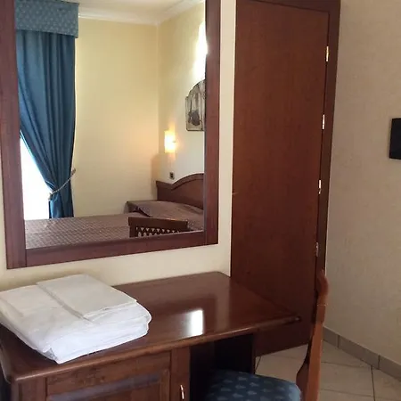 Cridda & Restaurant Hotel Gizzeria