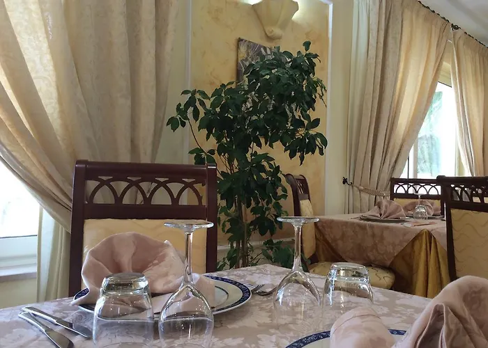 Cridda & Restaurant 3*